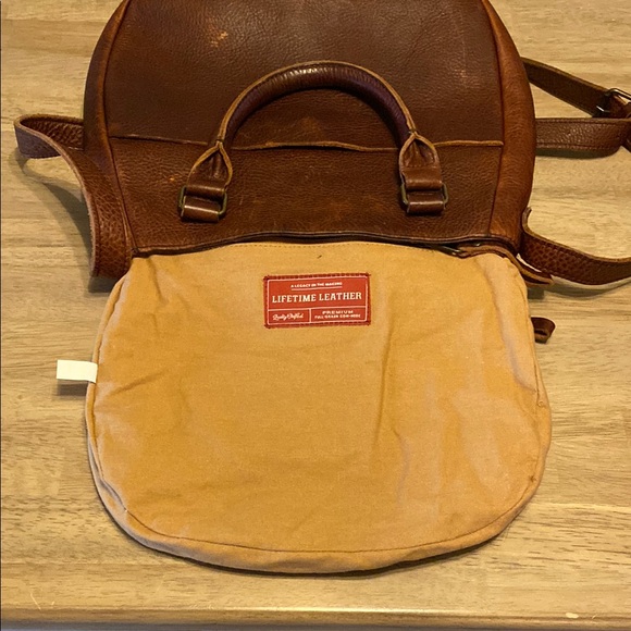 Duluth Trading Co. Lifetime Leather Saddle Bag - Picture 2 of 11